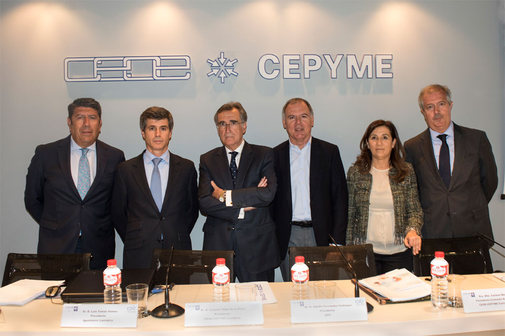 Manuel Vilches (IDIS), Adolfo Fernández-Valmayor (IDIS), Luis Tomás Gómez (Igualatorio Cantabria), Lorenzo Vidal de la Peña y Carmen Busto, ambos de CEOE-CEPYME (Cantabria) y Luis Mayero (IDIS).