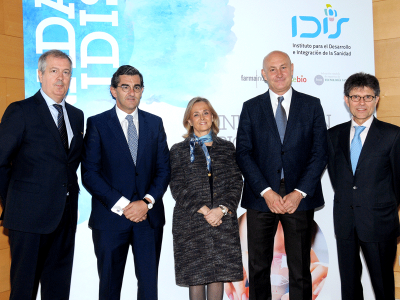 Juan Abarca junto a los componentes de la mesa inaugural: Luis Mayero, Margarita Alfonsel, Jordi Martí y Humberto Arnés
