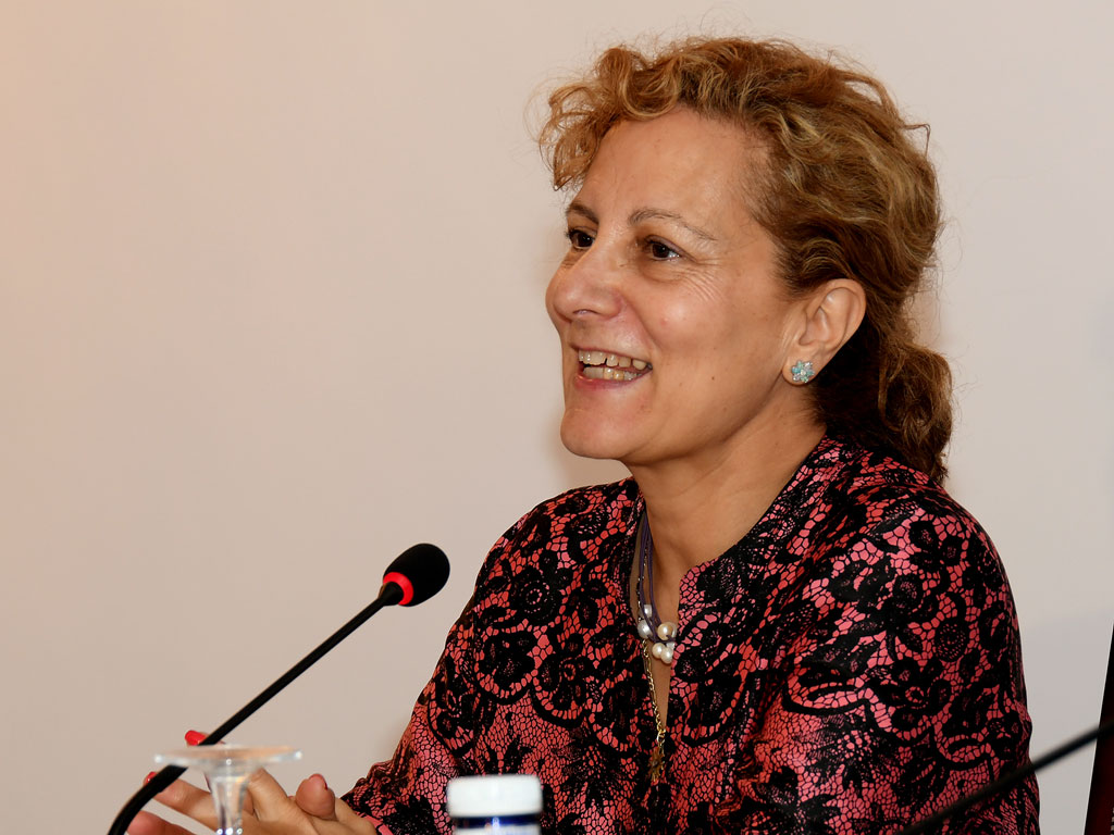 Elsa González (FAPE) durante la apertura del acto