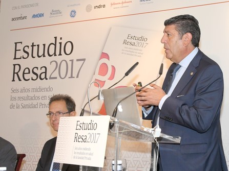 Manuel Vilches (director general de IDIS) durante su intervención